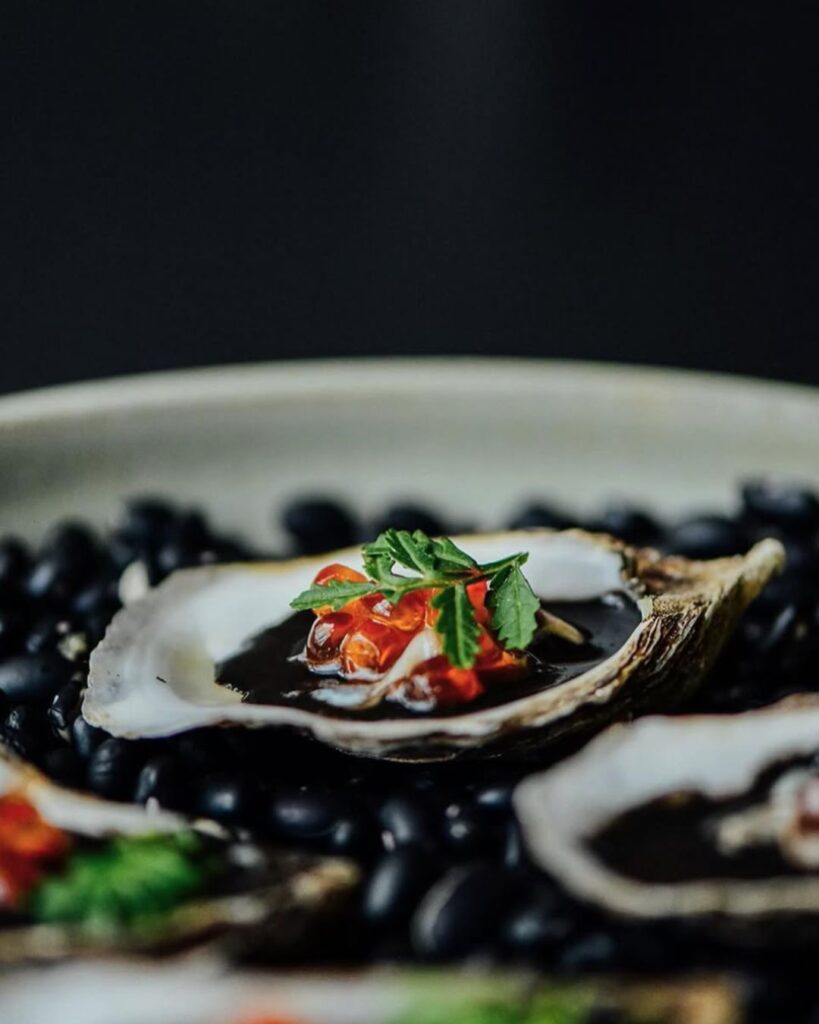 La frontera de los sueños: 4,444 km camino al firmamento culinario