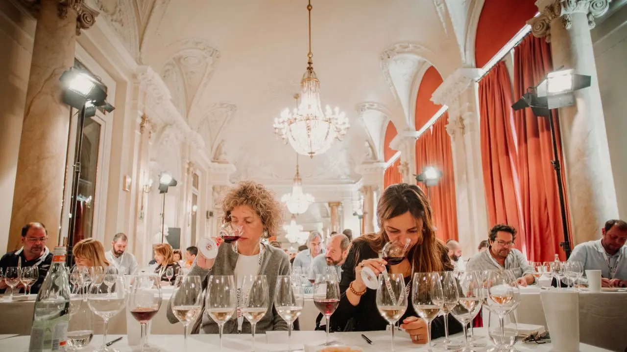 Mallorca acoge la presentación del Premio Vila Viniteca de Cata por Parejas