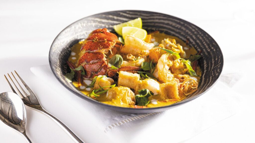 Azure, el nuevo restaurante insignia de Regent Seven Seas Cruises 