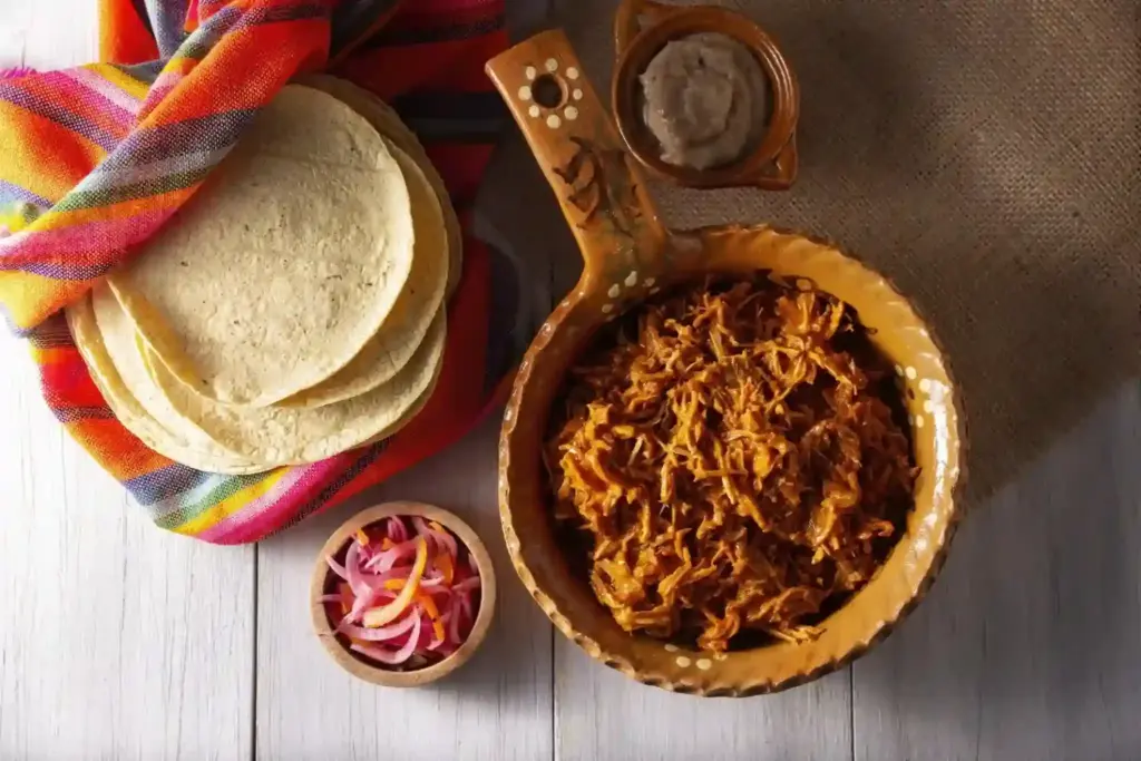Los Aguachiles crece en Madrid con más locales, taquería callejera y delivery de cochinita pibil por Pedro Evia