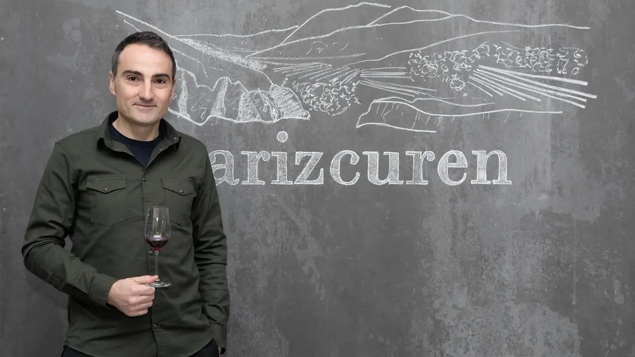 Javier Arizcuren, arquitecto de las viñas, al frente de una bodega singular