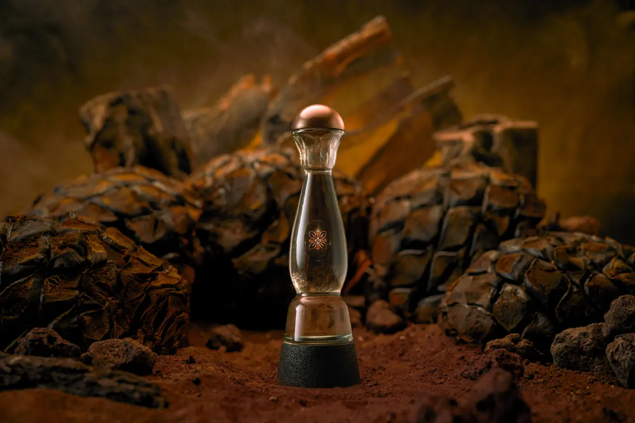 El Tequila Blanco Ahumado es la novedad hecha con técnicas ancestrales de la licorería Clase Azul
