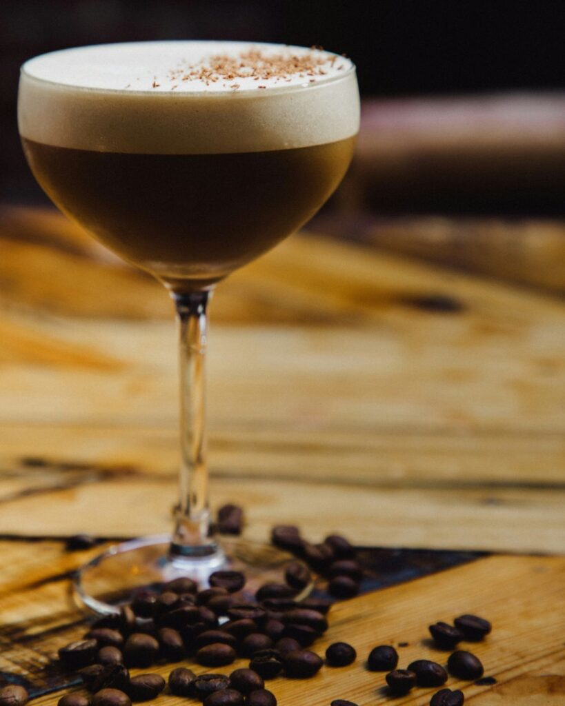 ¿Calor? Prueba estas paletas de hielo de Espresso Martini