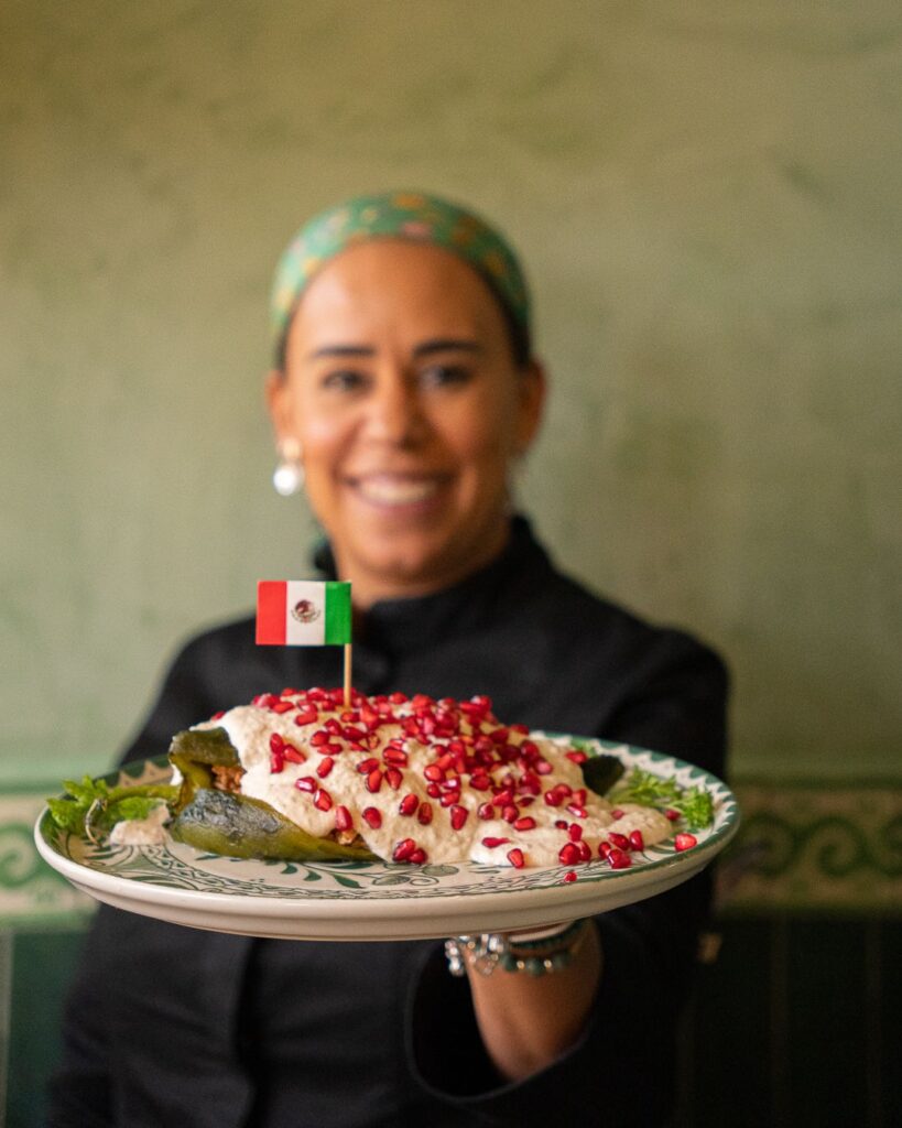 Chiles en Nogada en Los Panchos, auténtico legado familiar