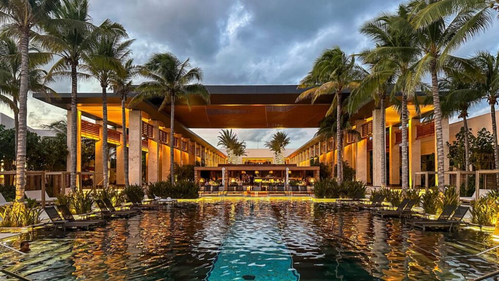 Conrad Tulum Riviera Maya: alta gastronomía entre manglares
