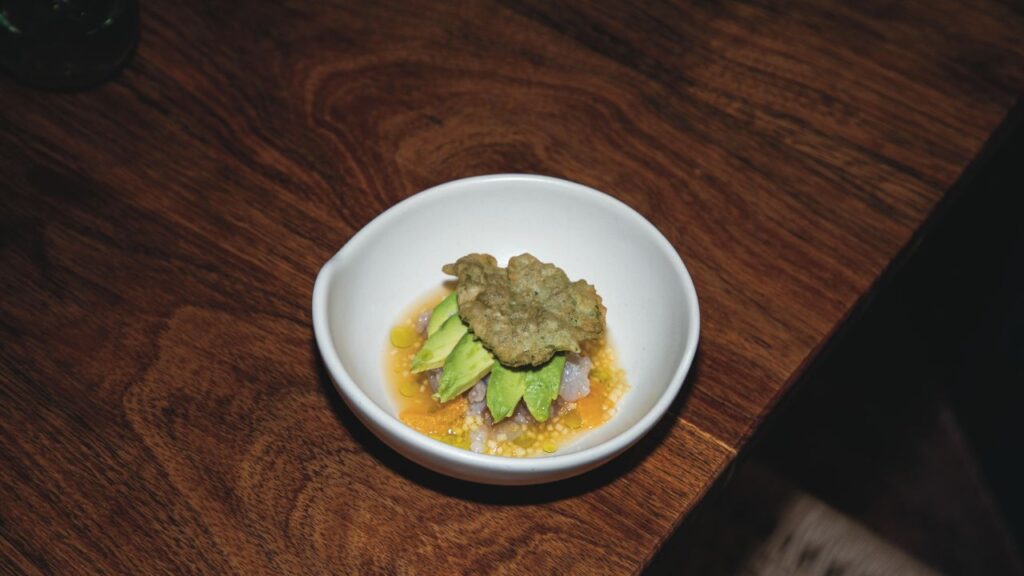 Tartar de camarón en vinagreta de mandarina de Andrés Trillo