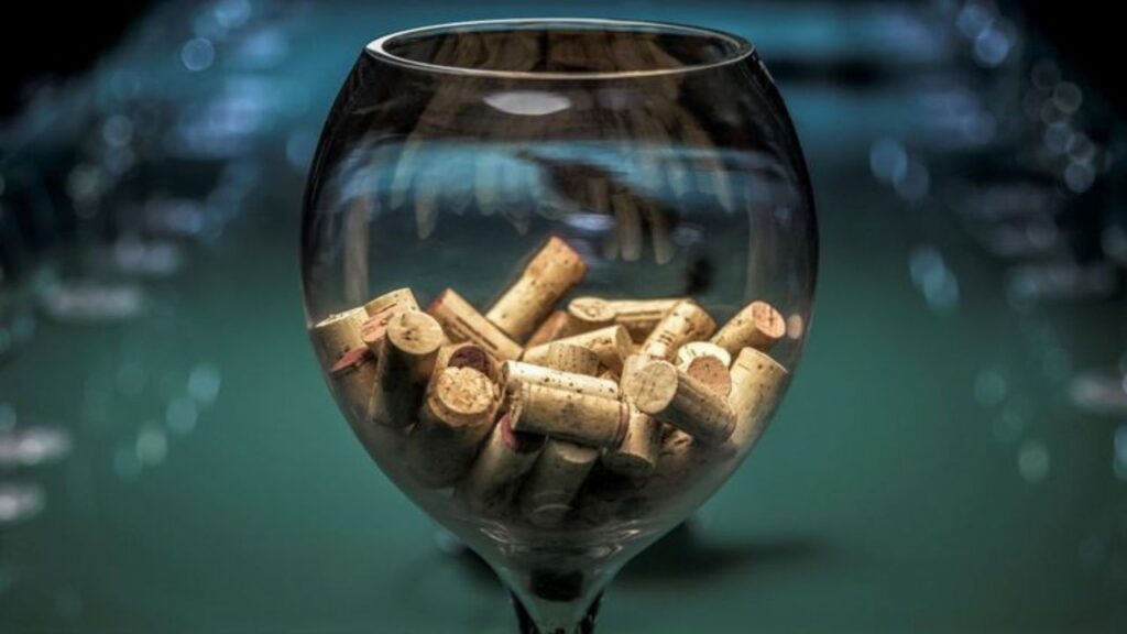 ¿Qué es un vino acorchado y por qué ocurre?