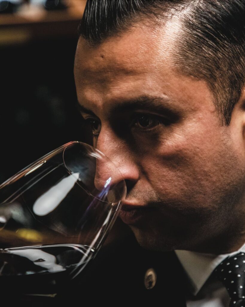 Luis Morones, maestría en la cava