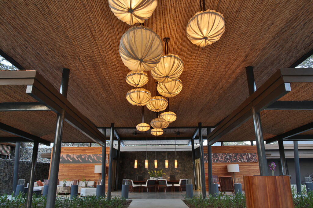 El Mangroove, alta cocina y hospitalidad costarricense frente al mar