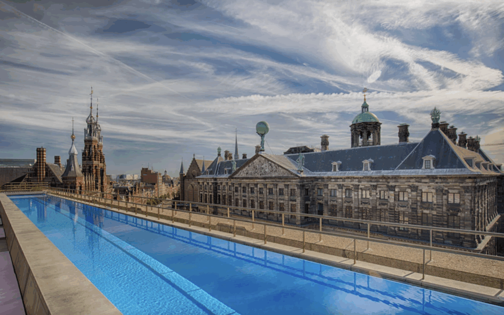 Ámsterdam: la ciudad que fluye en silencio