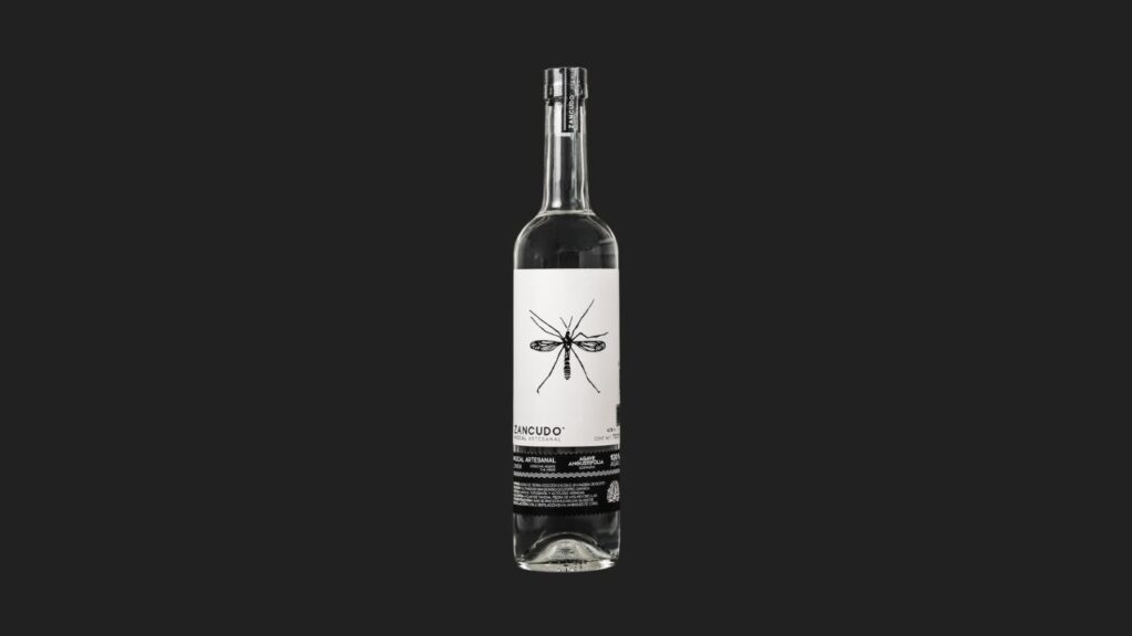Zancudo: el mezcal que brinda por la vida y la memoria