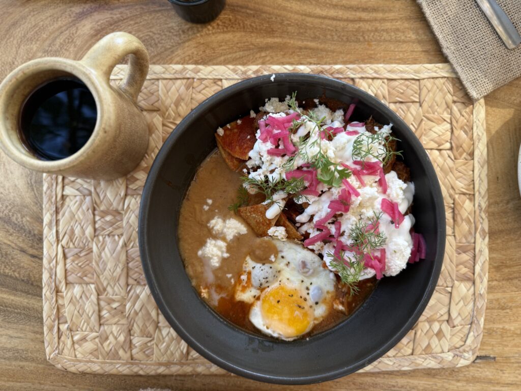 Viñedos, fuego y mar: una ruta para saborear el Valle de Guadalupe