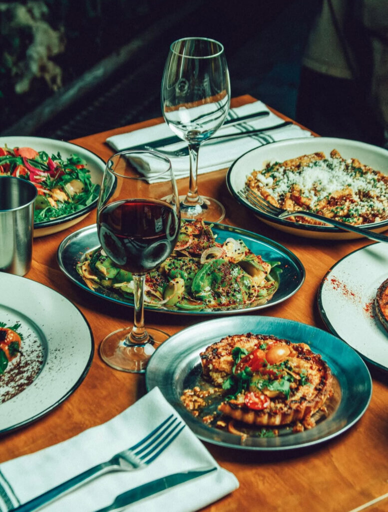 5 restaurantes perfectos para una reunión de fin de año entre amigos