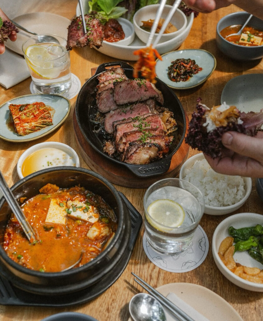 5 restaurantes perfectos para una reunión de fin de año entre amigos