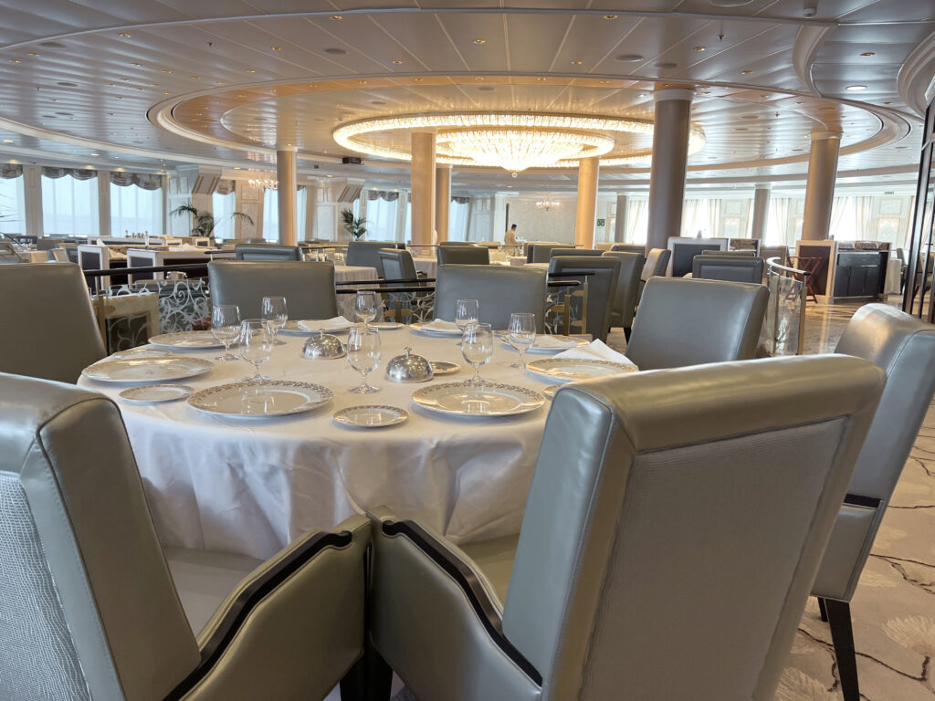 Allura de Oceania Cruises suma a los Best New Chefs como padrinos 