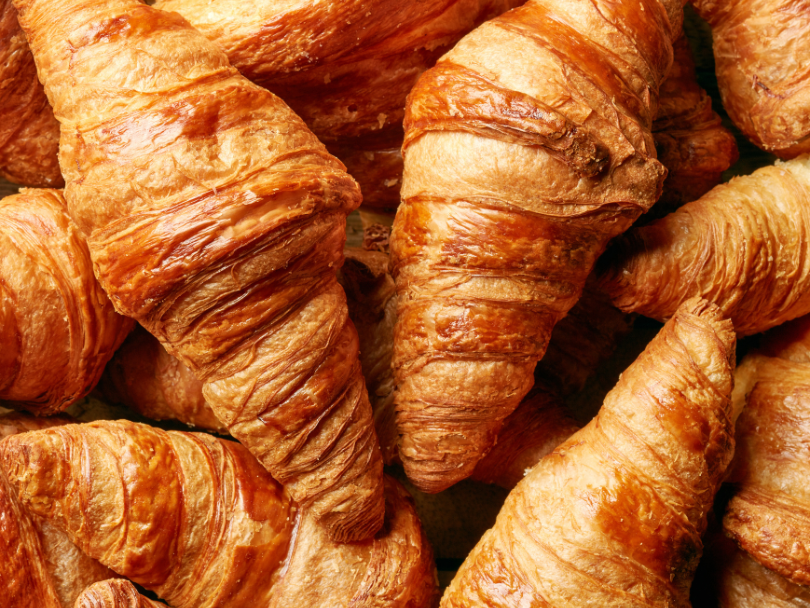 ¿Por qué seguimos celebrando el croissant?