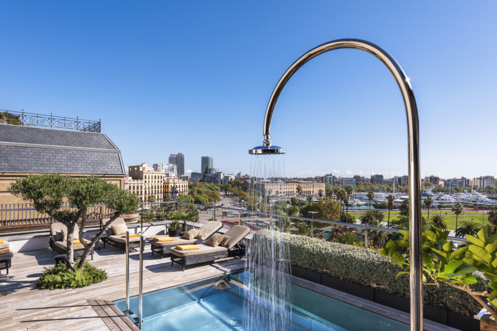 The Serras, Barcelona: lujo contemporáneo con vistas al Mediterráneo