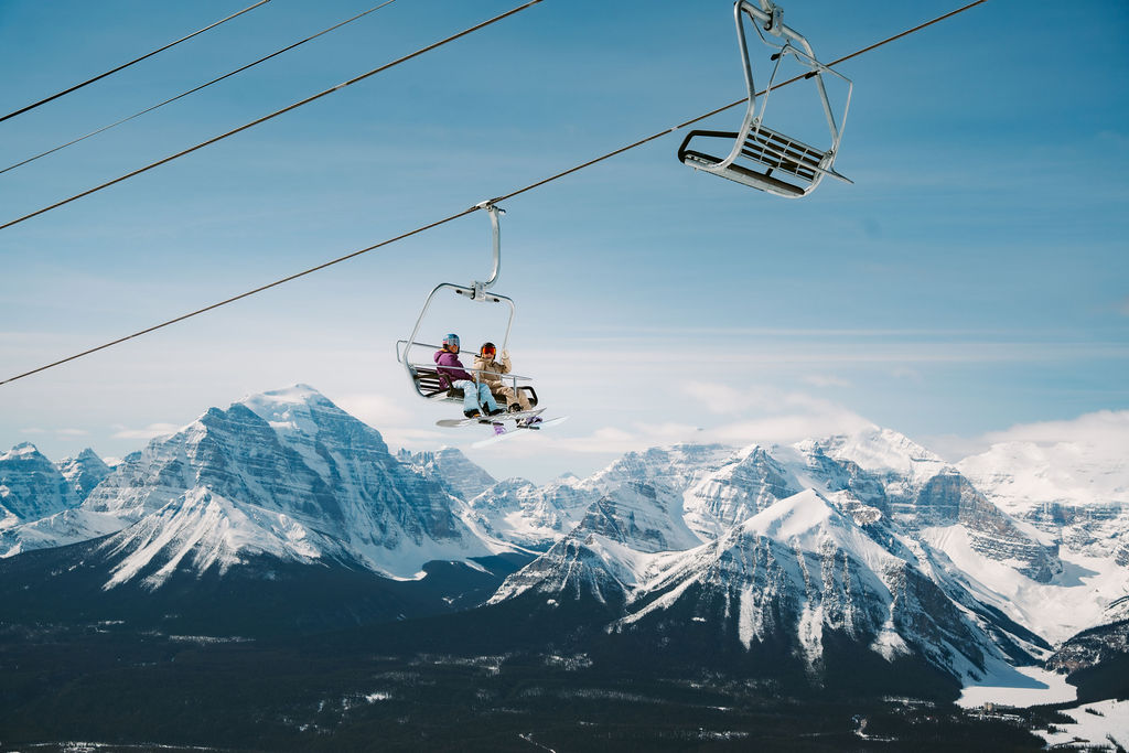 Espectaculares resorts de esquí que debes visitar este invierno en el oeste de Canadá 