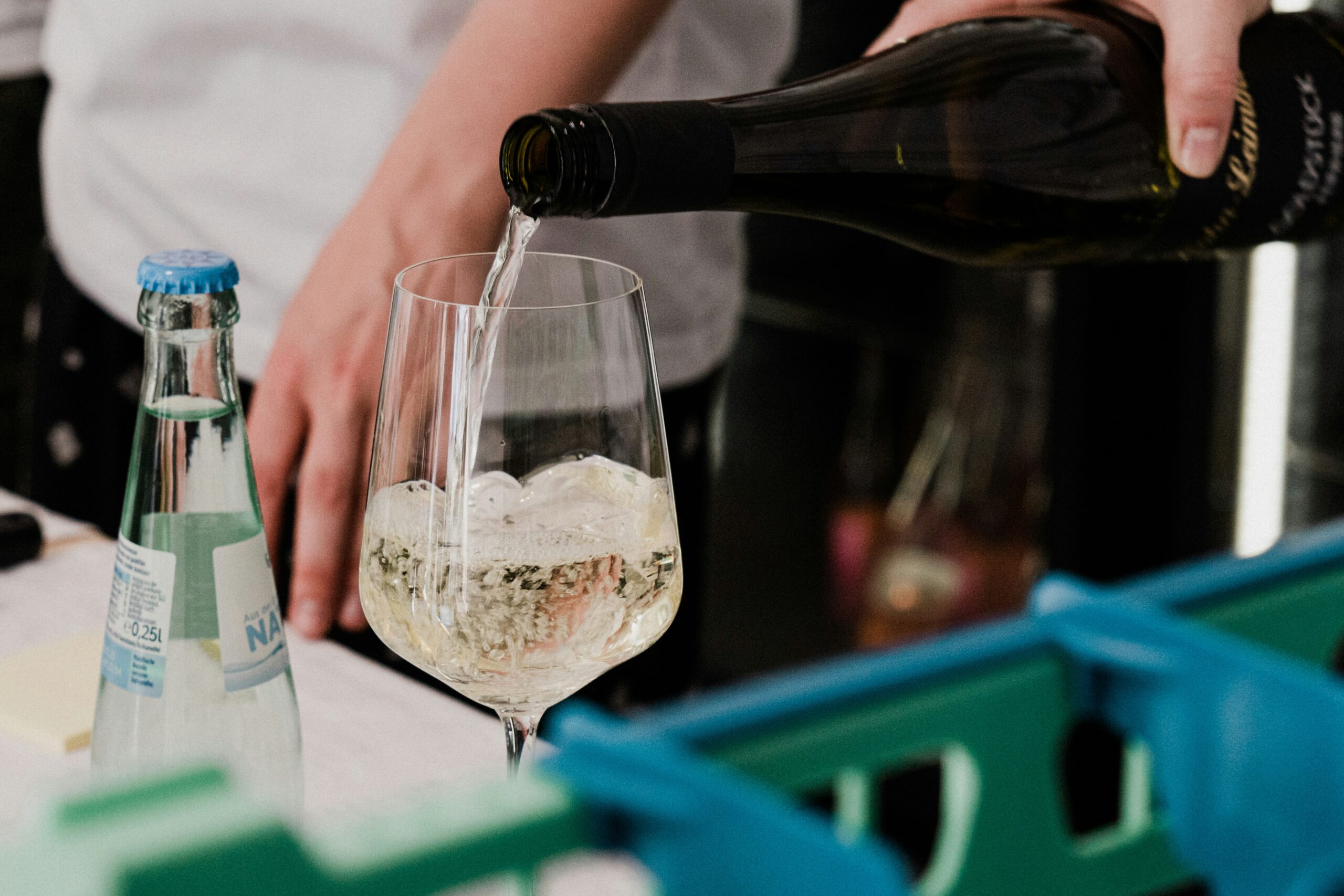 Brindar sin alcohol: siete vinos que redefinen el ritual