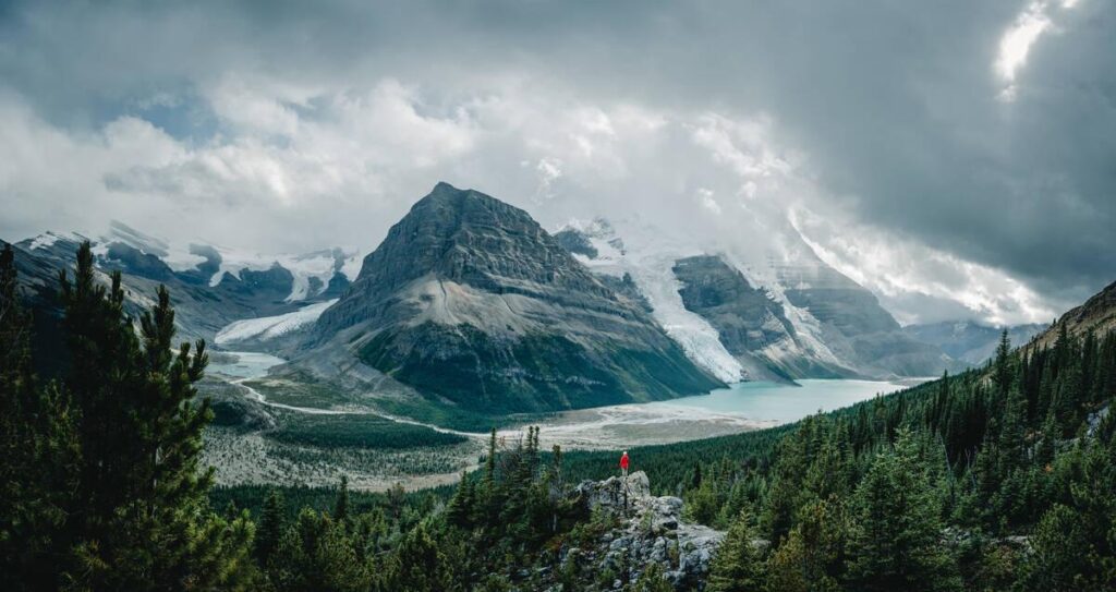 Espectaculares resorts de esquí que debes visitar este invierno en el oeste de Canadá 