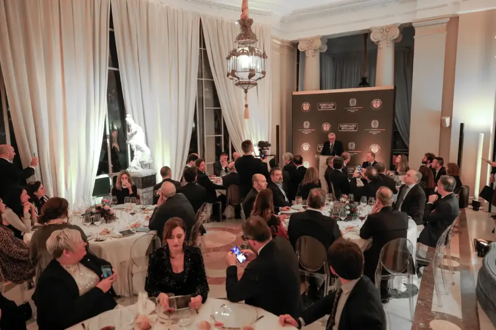 Parmigiano Reggiano elige Madrid para honrar a los custodios de su excelencia