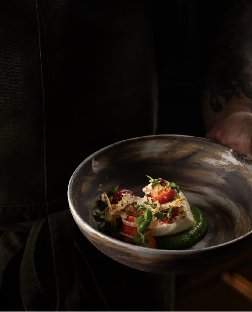Vacaciones con sabor a mar: hoteles donde la cocina es parte del viaje