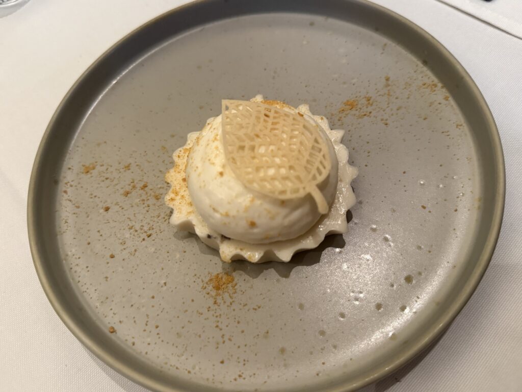Nicos llega al Pedregal con una colaboración especial en Rocasal