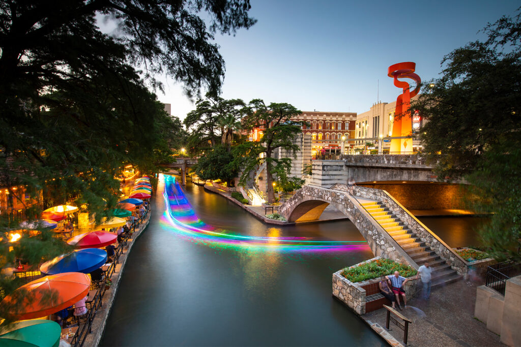 San Antonio fortalece su presencia en México