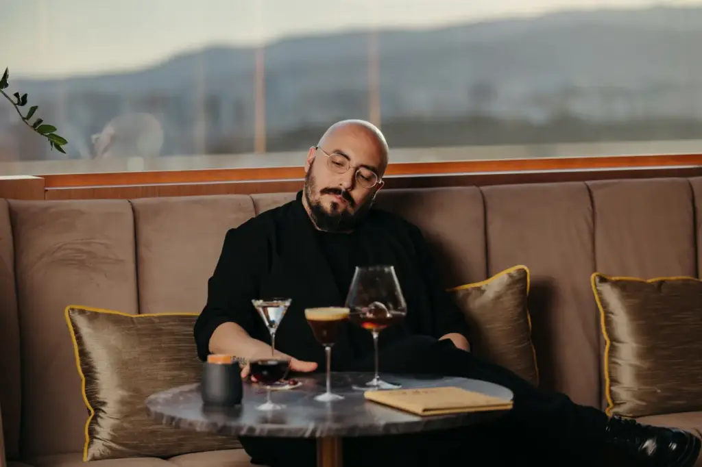 Borja Insa, Mejor Bartender de España 2024: De Zaragoza a Barcelona, pasando por la World Class Competition