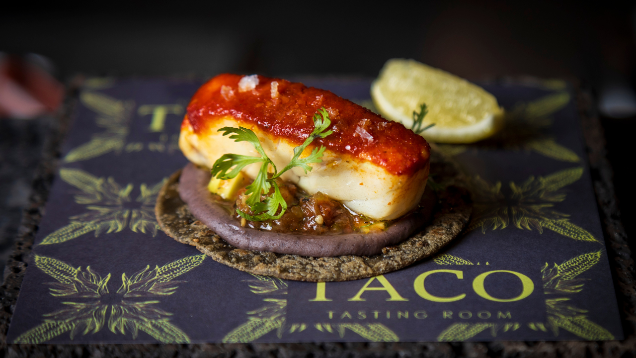 Un año de Taco Tasting Room: cómo Pepe Salinas redefinió la experiencia taquera