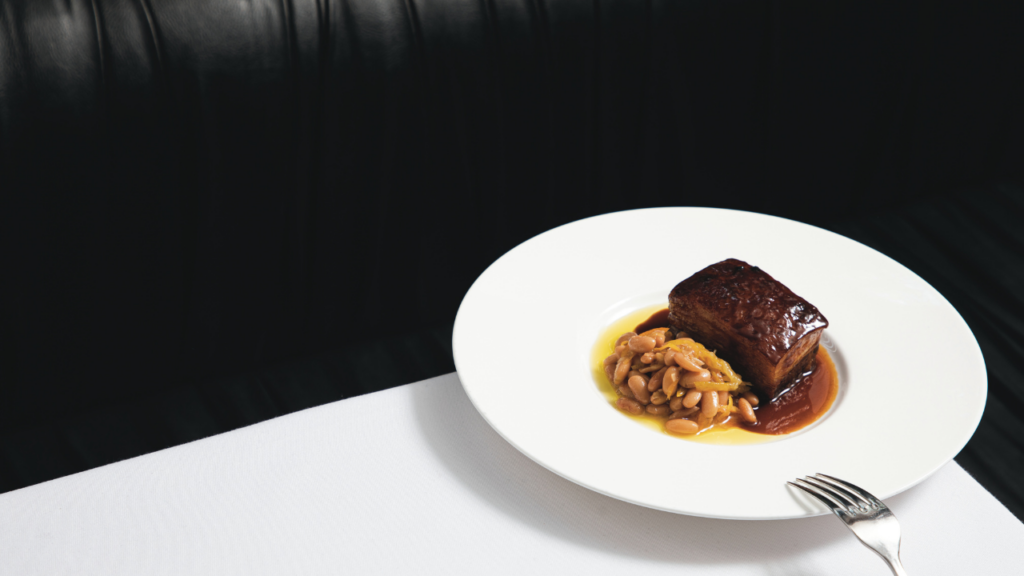 Así se prepara el pork belly glaseado de Lorea Olávarri
