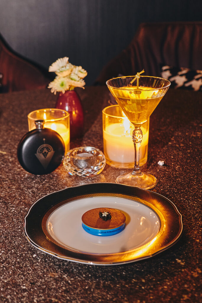 Alexander Bar, donde el caviar marca el ritmo 