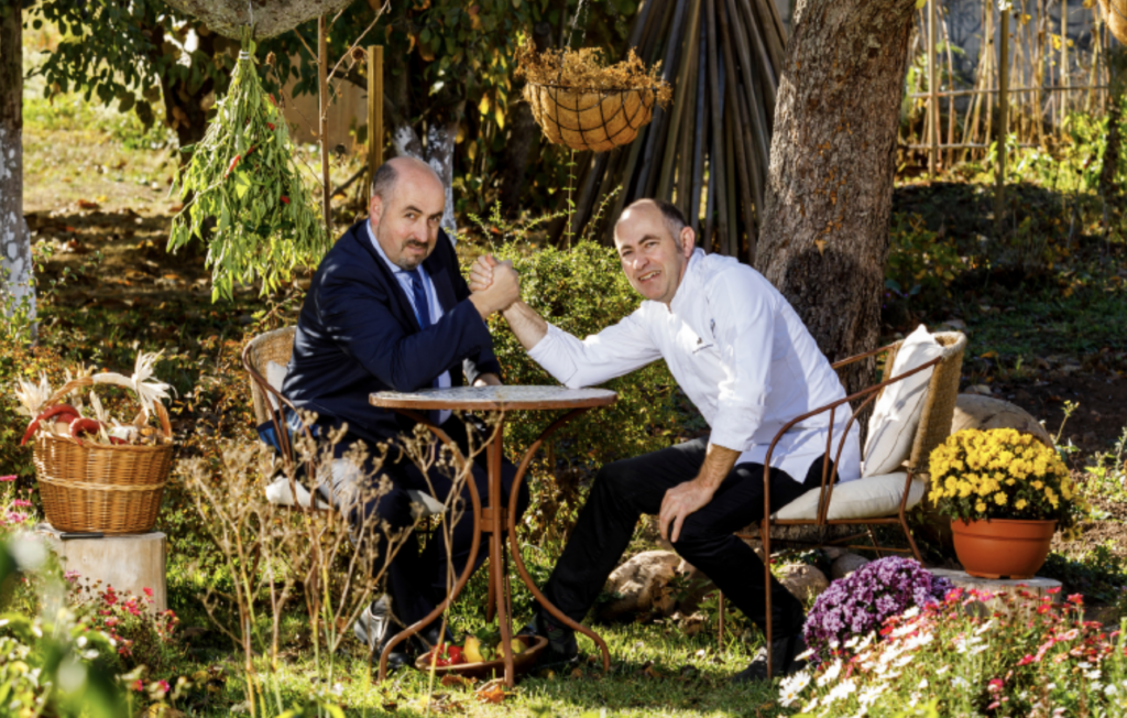 Venta Moncalvillo: cuando la tierra cocina y el vino cuenta historias