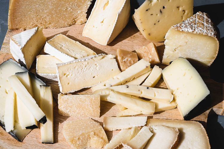 7 quesos que quizá no sabías que tienen muy poca lactosa