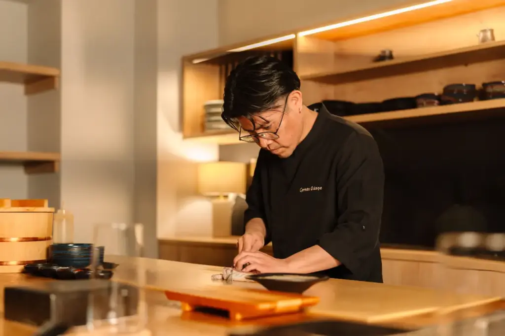 Ibiza, mejor en septiembre con el omakase de Tora en BLESS Ibiza Cala Nova