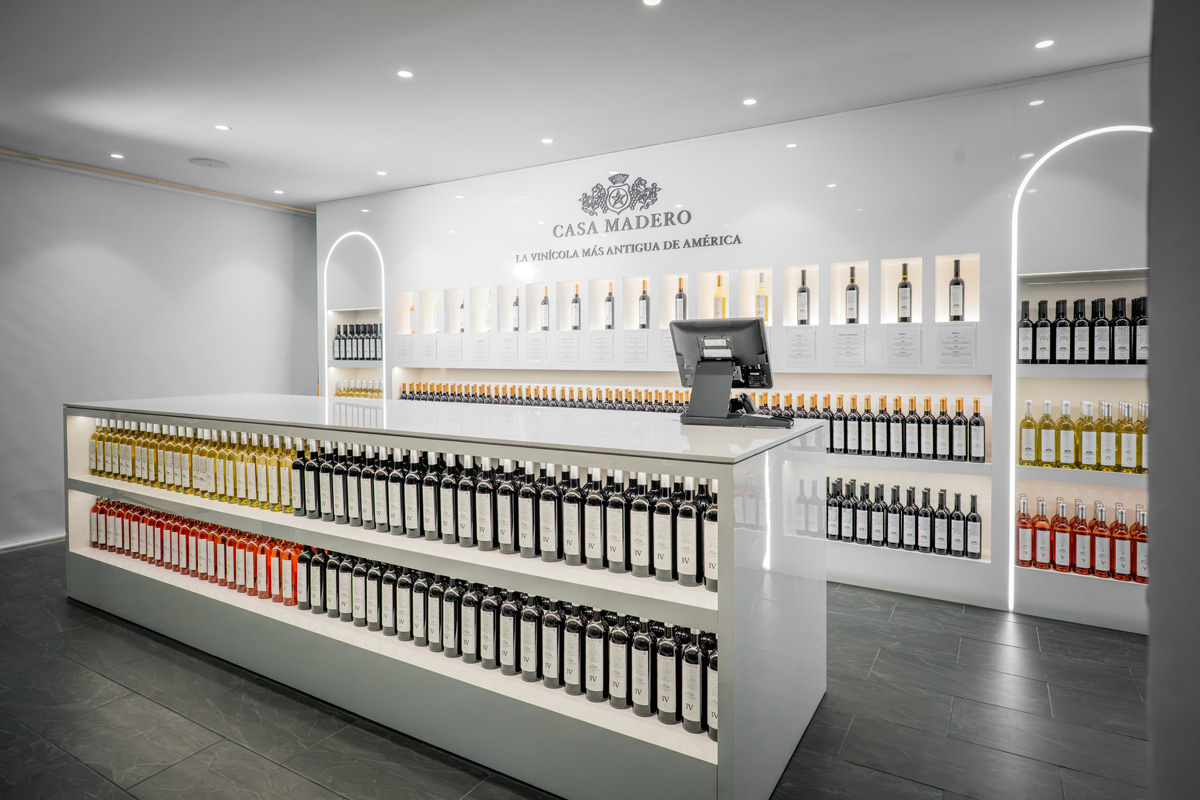 Casa Madero impulsa la presencia del vino mexicano desde el Aeropuerto de Monterrey 