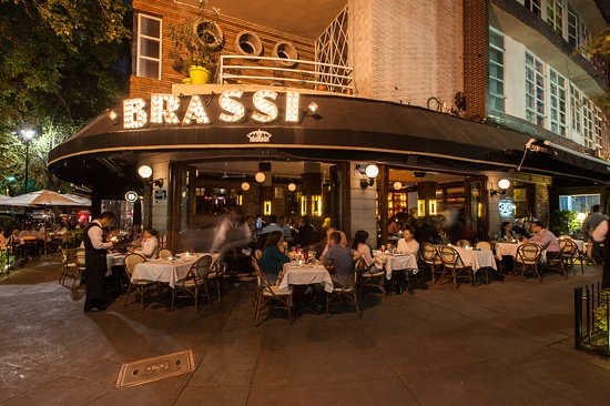 Brassi cumple 17 años y estrena menú