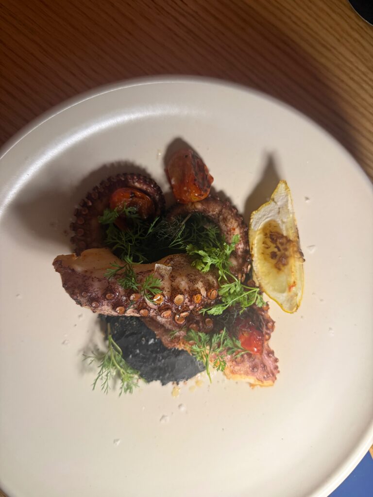 Castizo Roma, una versión más relajada de la cocina española